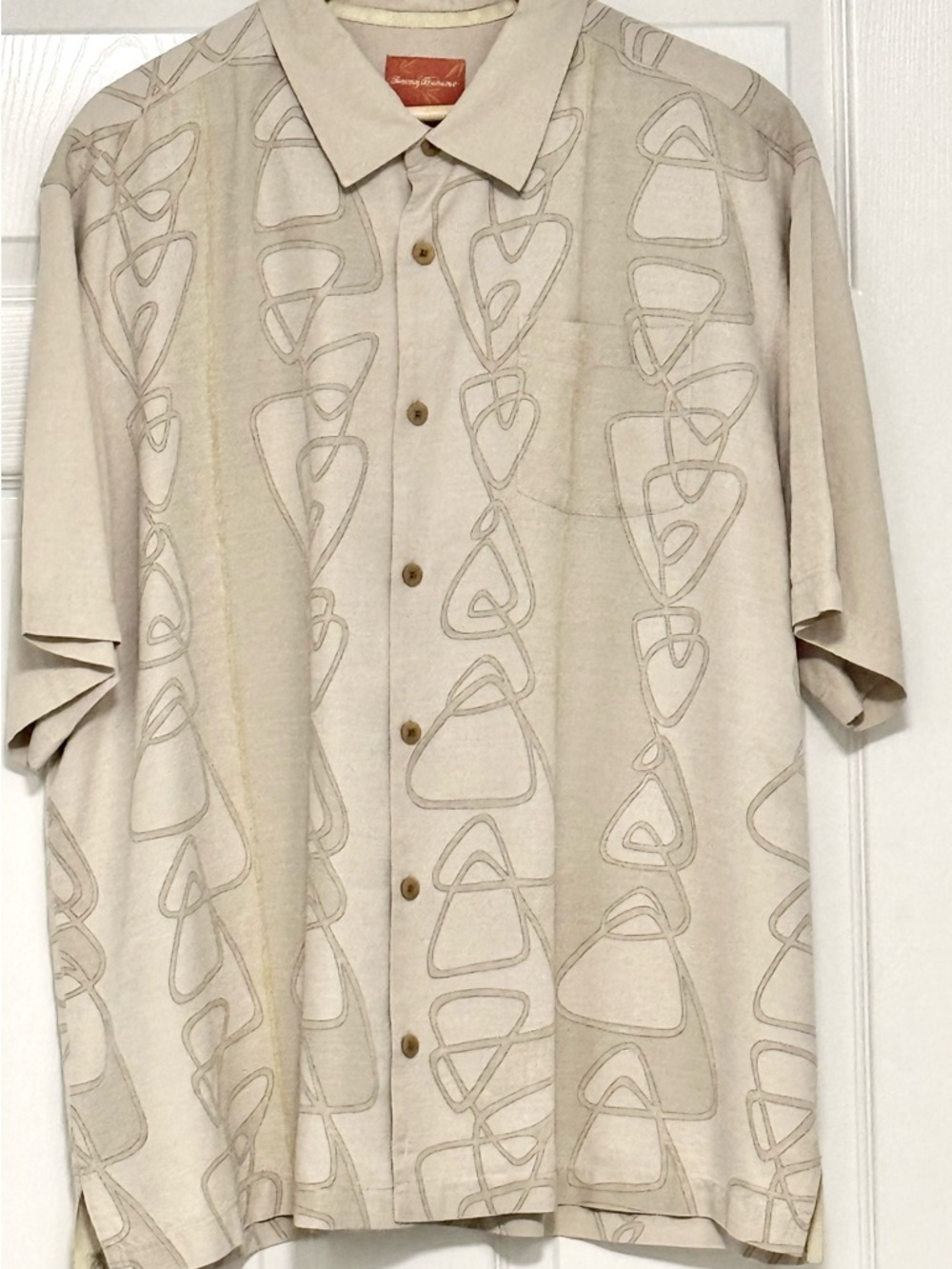 Tommy Bahama Cream Short-Sleeve Button-Down Shirt with Geometric Stitching Silk